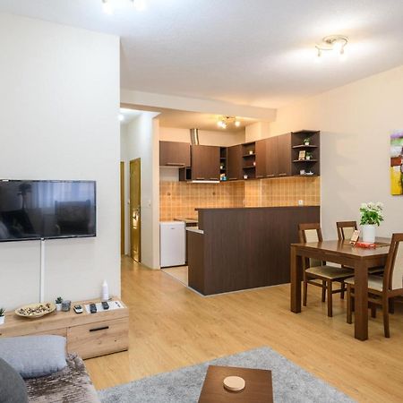 Lux Apartman D&N Svilajnac Exterior foto
